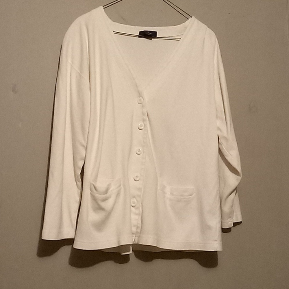 Kim Rogers white blouse